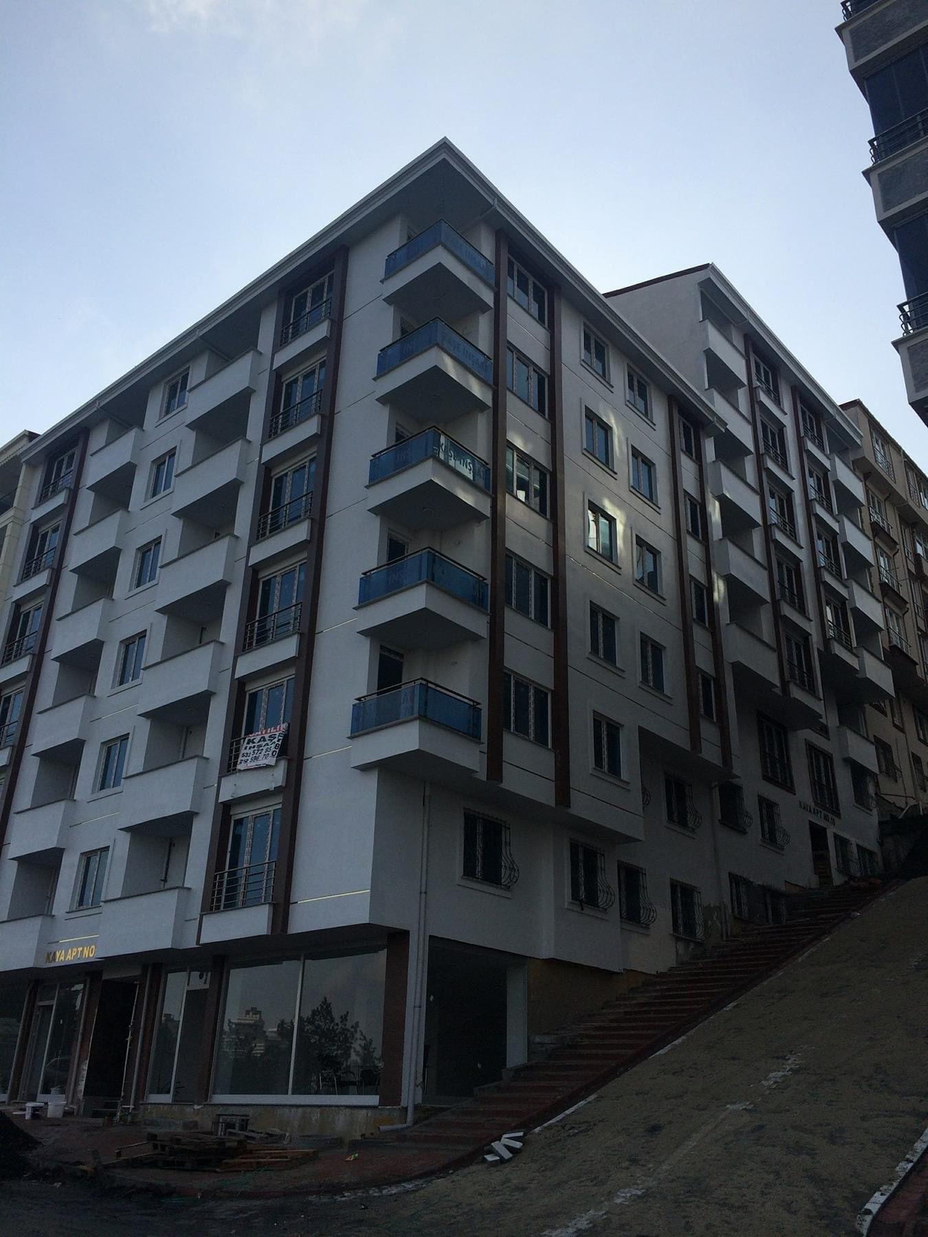 Topuzlar İş Merkezi